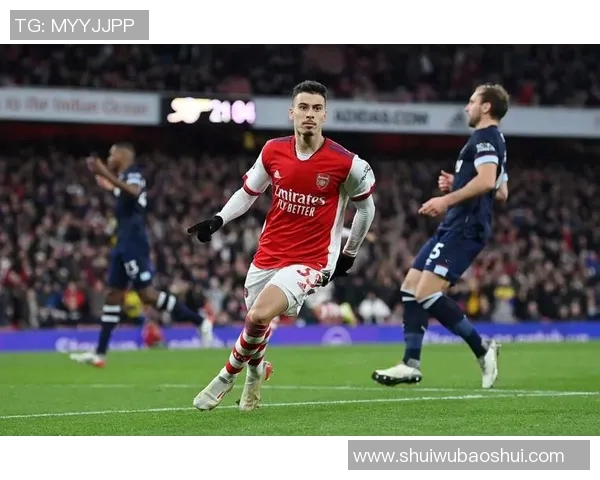 马丁内利的崛起之路：从青涩小将到球队核心的蜕变与成长