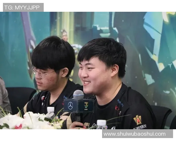 黄强专访：从职业选手到电竞评论员的英雄联盟成长之路